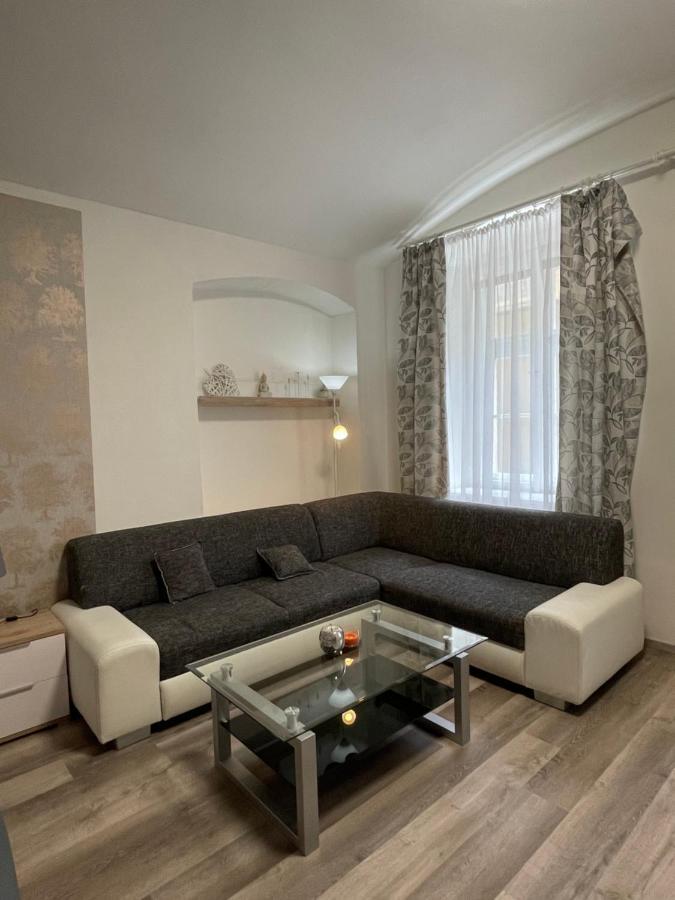 Wenceslas Square Two-Floor Apartment プラハ エクステリア 写真